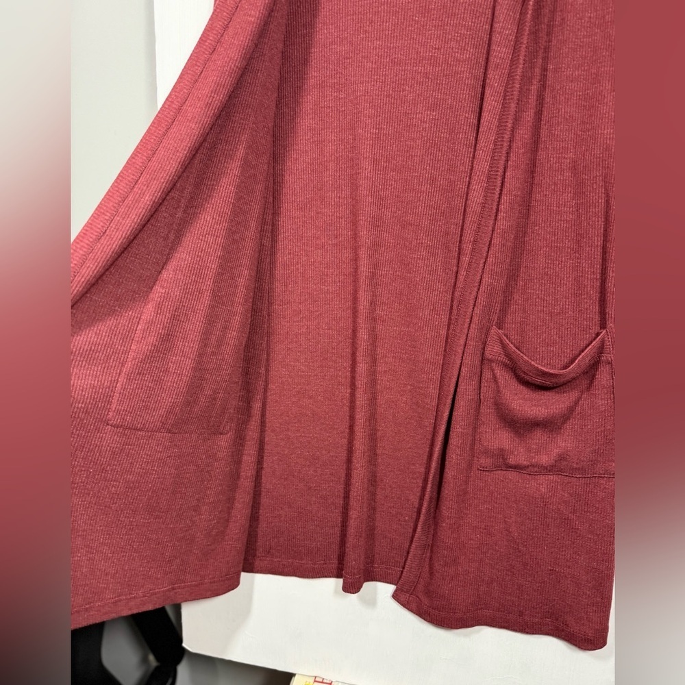 Chaser Size 1x Burgundy Women's Cardigan - Picture 4 of 7